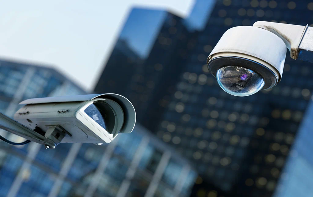 AI-powered CCTV Camera installed on a modern Dubai villa in 2025
