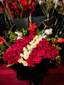 Express Love and Joy with Beautiful Flower Gifts in Sahiwal – Order Online from Flower Wala