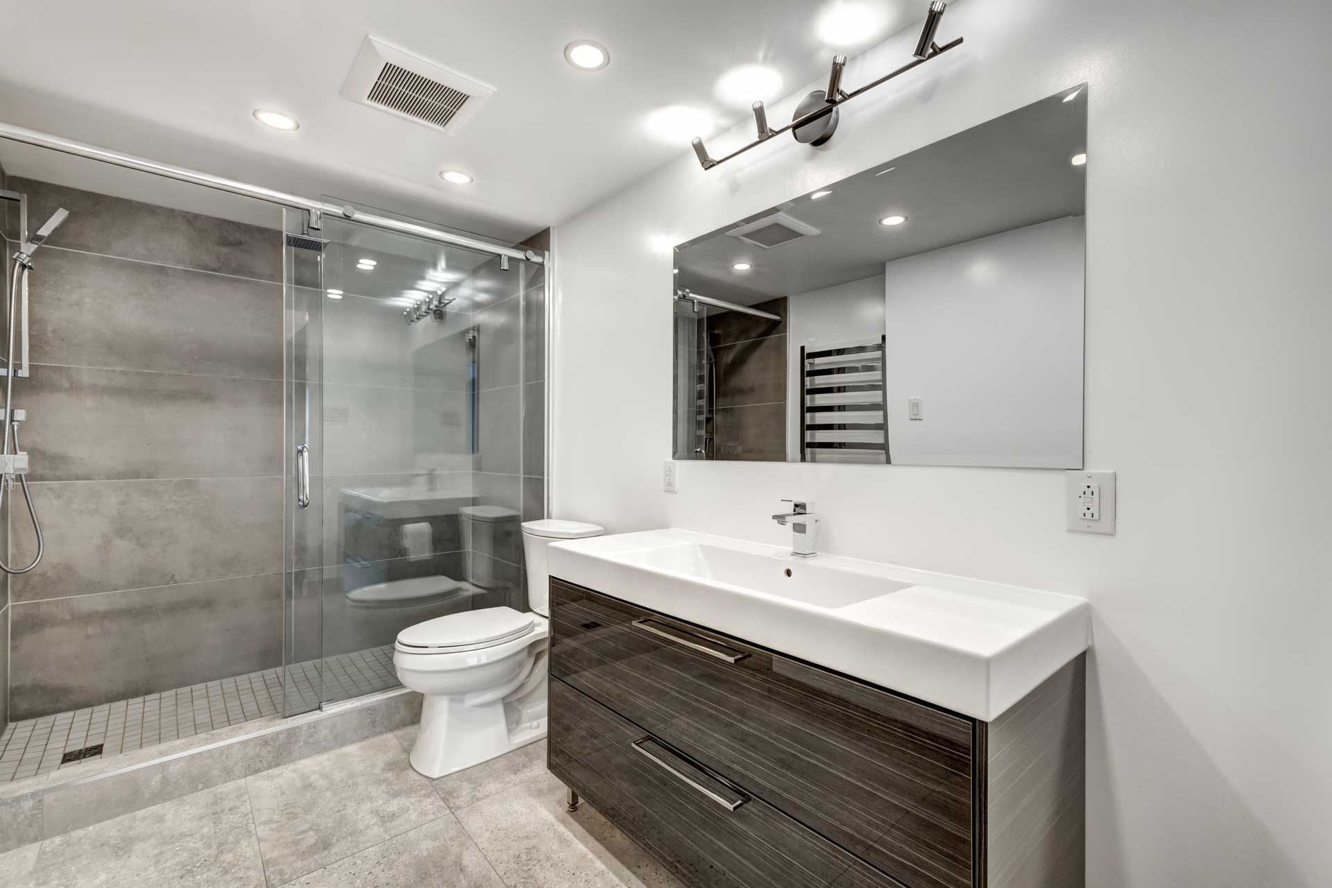 bathroom renovation Denver
