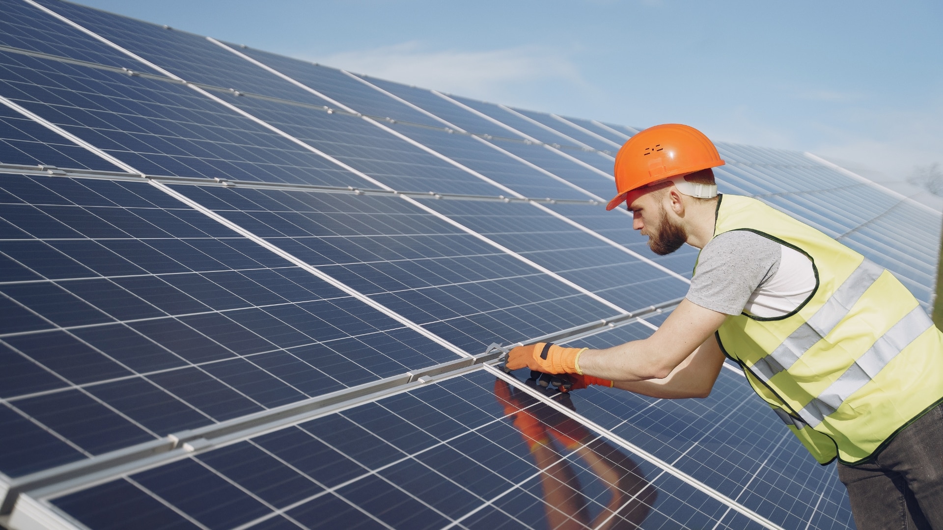 solar panel installer milton keynes